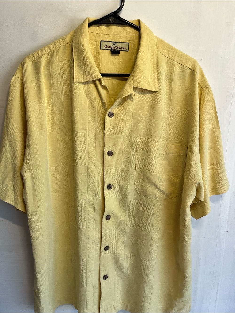 Tommy Bahama Men's Yellow 100% Silk Solid Short Sleeve Button-Up Shirt  M VTG